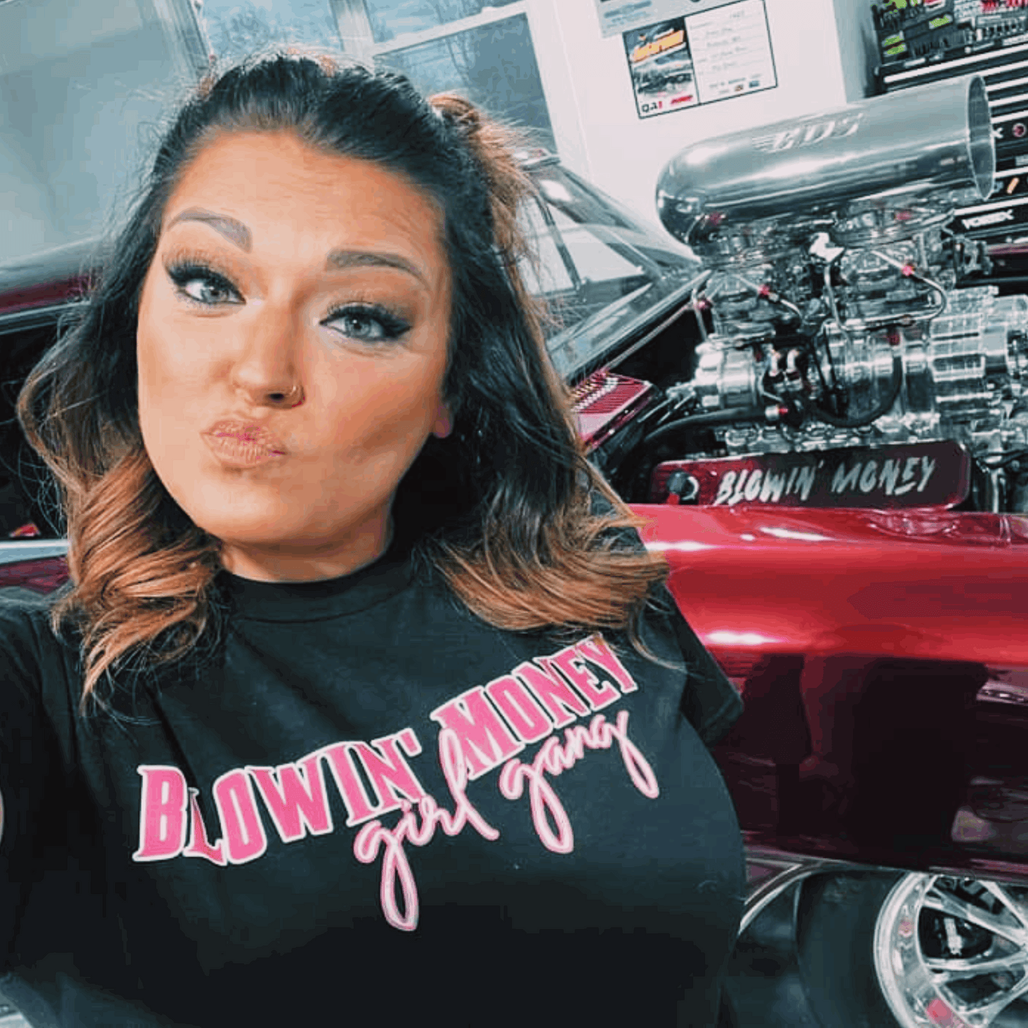 Pink&White Girl Gang Logo